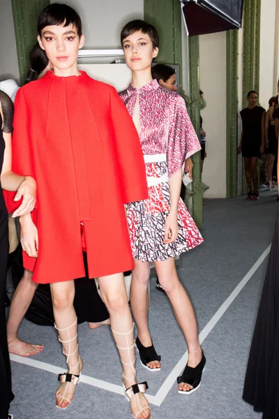 Look 23